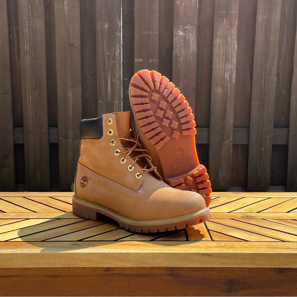 Timberland 6” boots suede size 9.5 men’s